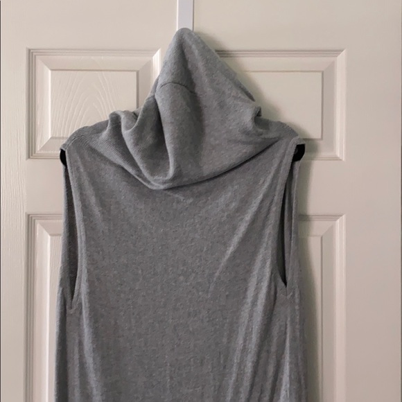 Cabi hooded sweater - Picture 7 of 7